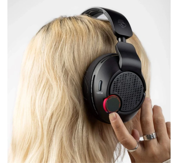 SKULLCANDY Herní headset Crusher PLYR 720 Wireless Univ SKULLCANDY Herní headset Crusher PLYR 720 Wireless Univ