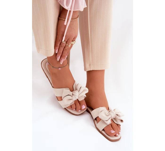 Plné Dámské Pantofle S Mašlí Béžové model 21688585 - Boto