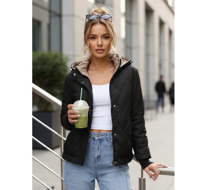 Dámská přechodná prošívaná bunda s kapucí černá FashionStreet TY5618