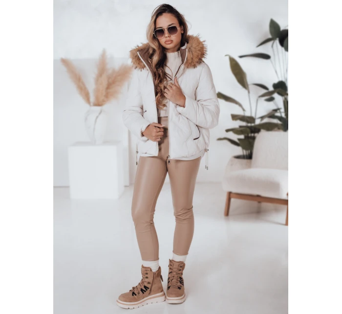 Dámská prošívaná zimní bunda COLDLIKE s kapucí bílá FashionStreet TY5002 Dámská prošívaná zimní bunda COLDLIKE s kapucí bílá FashionStreet TY5002