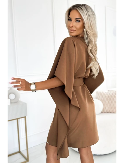 model 21731580 SOFIA Motýlí šaty se zavazováním v pase cappuccino - numoco