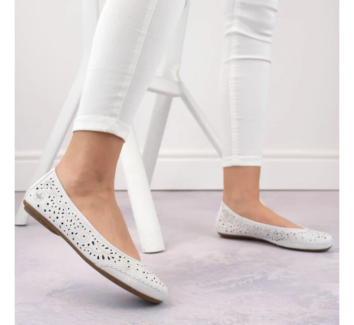 Kožená pohodlná polobotka W model 22033618 bílá - Rieker Kožená pohodlná polobotka W model 22033618 bílá - Rieker