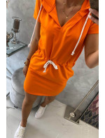 Šaty s kapucí oranžové