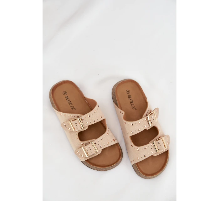 Dámské pantofle se zlatými a knoflíky model 21919013 - Boto Dámské pantofle se zlatými a knoflíky model 21919013 - Boto