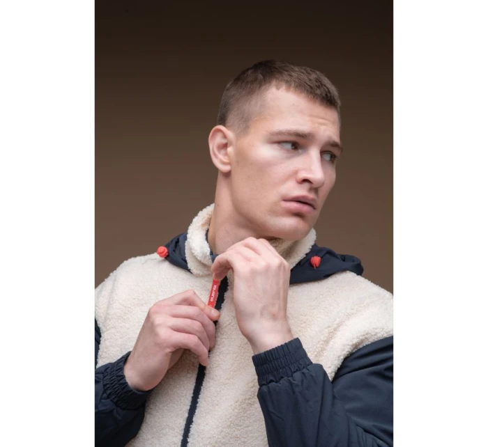 Bunda  M model 20715496 - Iguana