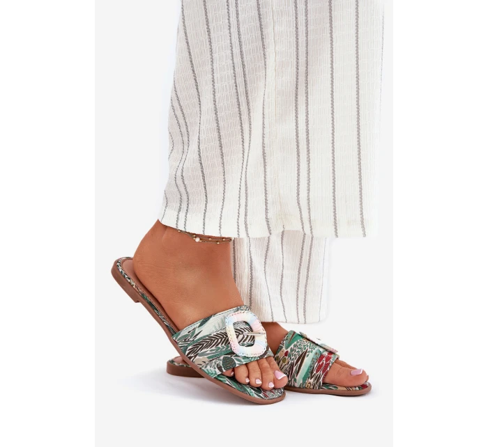 Ploché dámské pantofle s ozdobnou sponou multikolor Clariola Ploché dámské pantofle s ozdobnou sponou multikolor Clariola