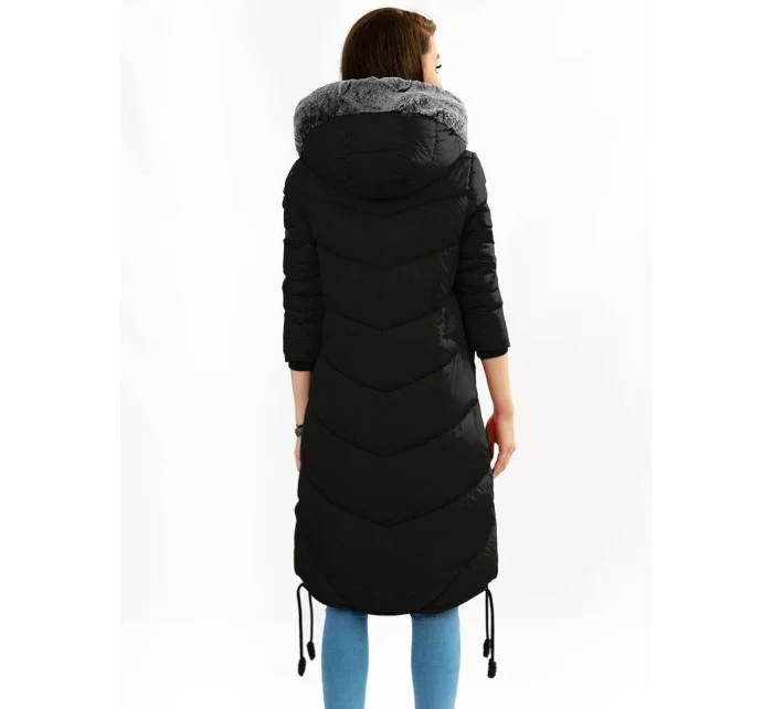 Černá dlouhá zimní bunda s kapucí model 21241716 - Libland Černá dlouhá zimní bunda s kapucí model 21241716 - Libland