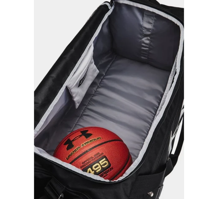 Vak model 21424559 - Under Armour