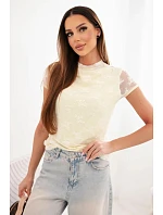 Dámská viskózová krajková halenka s krátkým rukávem a model 22048821 žlutá - K-Fashion Dámská viskózová krajková halenka s krátkým rukávem a model 22048821 žlutá - K-Fashion