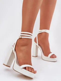 Sandály na podpatku  model 212819 Step in style