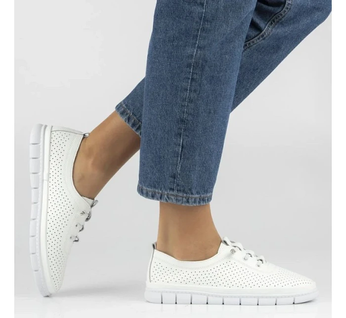 Dámské kožené ažurové polobotky Filippo DP7671