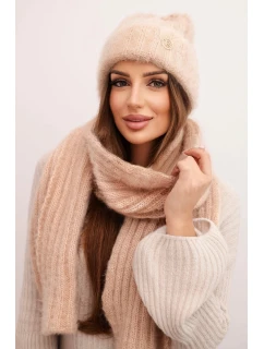 Dámská sada čepice a dlouhého šály z měkké příze béžová
