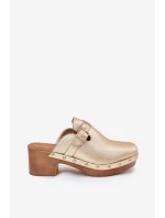 Dámské sandály na podpatku se sponou zlaté model 21700151 - Boto Dámské sandály na podpatku se sponou zlaté model 21700151 - Boto