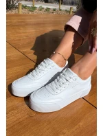 Nízké sneakersy z eko kůže Big Star RR274303 Bílé Nízké sneakersy z eko kůže Big Star RR274303 Bílé