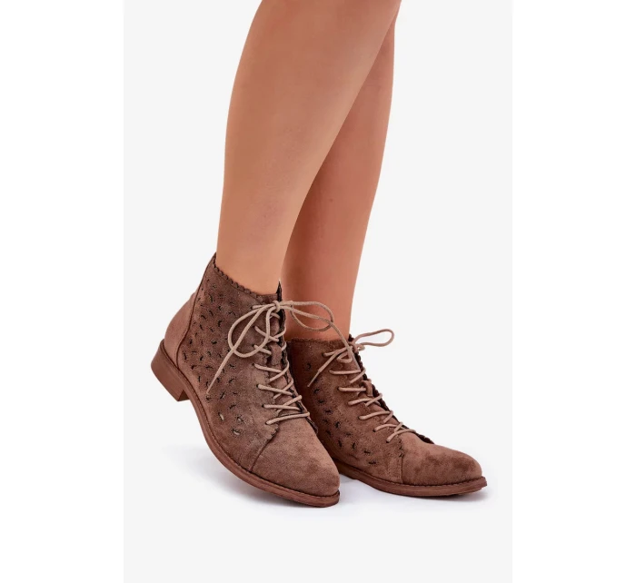 Dámské nízké kotníkové botky s perforovaným vzorem – hnědé S.Barski Dámské nízké kotníkové botky s perforovaným vzorem – hnědé S.Barski