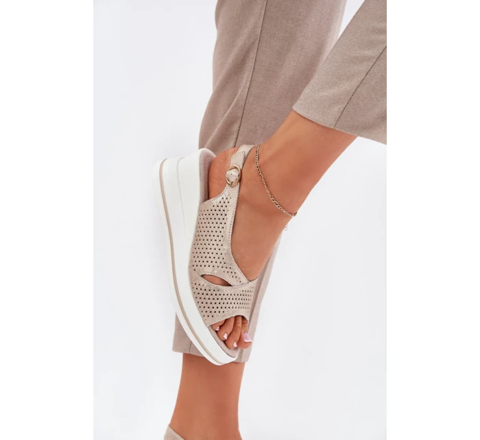 Bota na klínech model 213456 Step in style Bota na klínech model 213456 Step in style