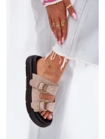 Dámské Sametové Sandały S Dekorativními Přezkami Big Star RR274659 Světle Růžové Dámské Sametové Sandały S Dekorativními Přezkami Big Star RR274659 Světle Růžové