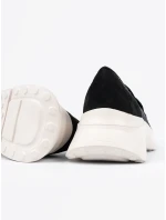 Pěkné  polobotky černé dámské platforma