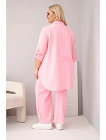 Dámská mušelínová souprava Plus size s košilí zapínanou na knoflíky a s kalhotami se širokou nohavicí bonbónová růžová Dámská mušelínová souprava Plus size s košilí zapínanou na knoflíky a s kalhotami se širokou nohavicí bonbónová růžová