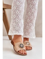 Kožené Pantofle S Dekorací Na Plochém Podpatku Béžové Lewski model 21682238 - Boto Kožené Pantofle S Dekorací Na Plochém Podpatku Béžové Lewski model 21682238 - Boto