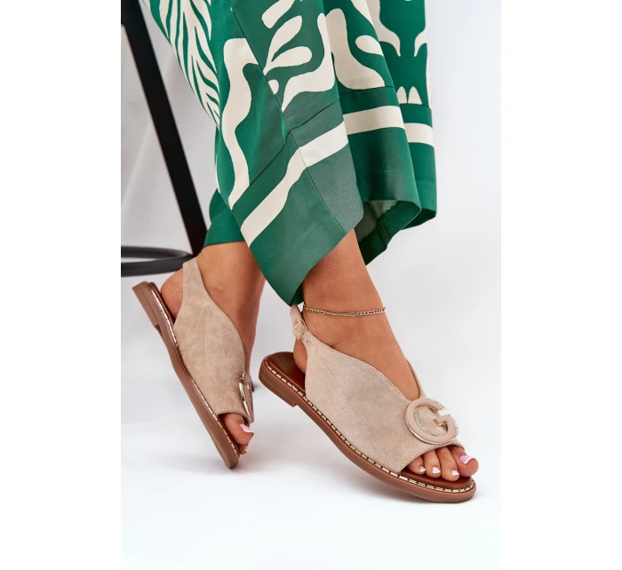 Ploché sandály s ozdobou béžové model 21685714 - Boto Ploché sandály s ozdobou béžové model 21685714 - Boto