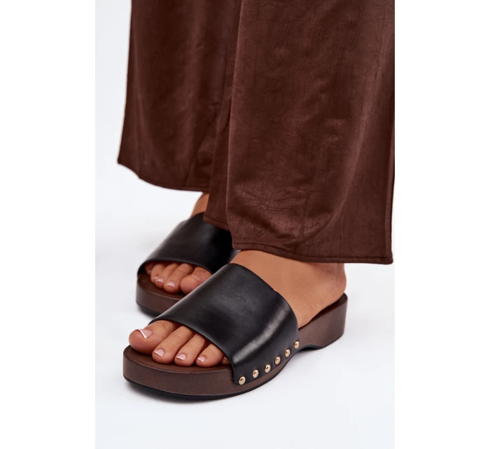 Dámské pantofle se zlatými černé model 21918782 - Boto