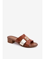 Kožené dámské sandály na podpatku model 22125908 hnědé - Zazoo