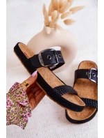 Módní pantofle s přezkou Big Star JJ274730 Black