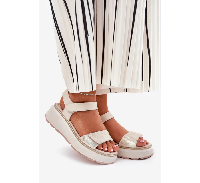 Dámské Sandály Na A Platformě S Ozdobami  Béžové model 21690903 - S.Barski