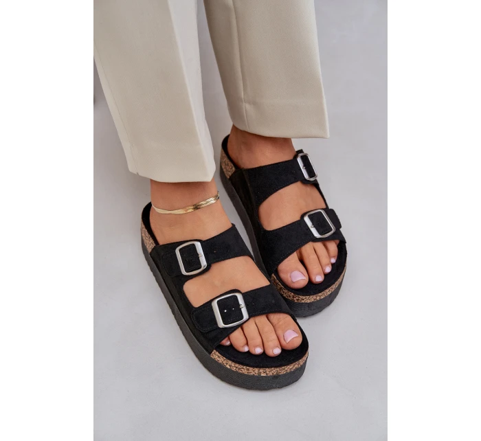 Dámské sandály na masivní platformě se černé model 21685371 - Boto Dámské sandály na masivní platformě se černé model 21685371 - Boto