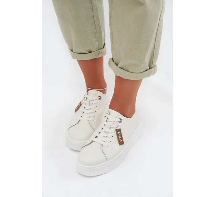 Dámské tenisky z přírodní kůže model 22027794 bílé - D&A
