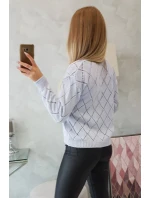 Svetr s polovičním rolákem a kosočtvercovým vzorem modrý Svetr s polovičním rolákem a kosočtvercovým vzorem modrý