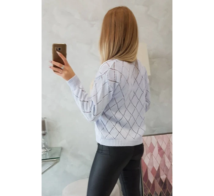 Svetr s polovičním rolákem a kosočtvercovým vzorem modrý Svetr s polovičním rolákem a kosočtvercovým vzorem modrý