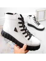 Kožené boty na platformě W model 21307454 white - FILIPPO