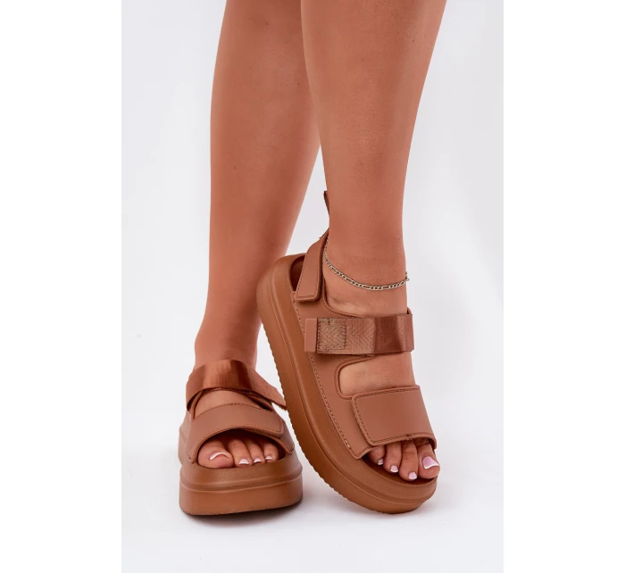 Dámské sandály na platformě se suchým zipem Camel Nitepira Dámské sandály na platformě se suchým zipem Camel Nitepira