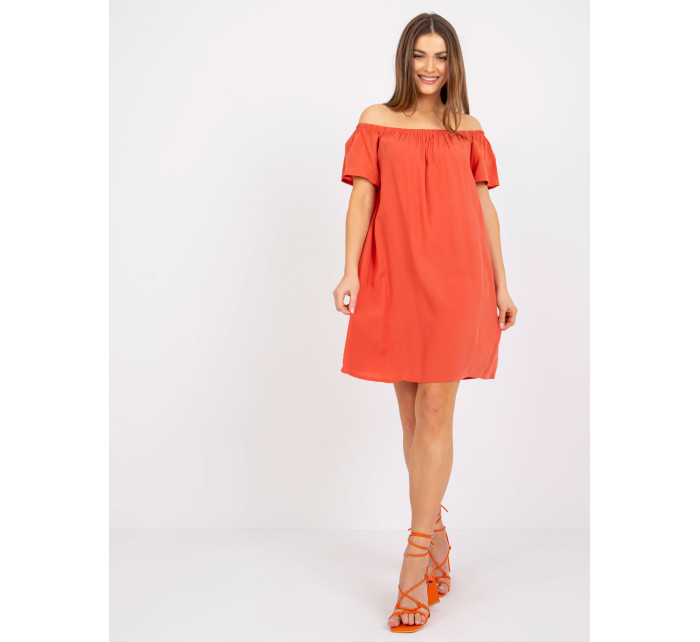 Šaty model 17356568 tmavě oranžové - FPrice