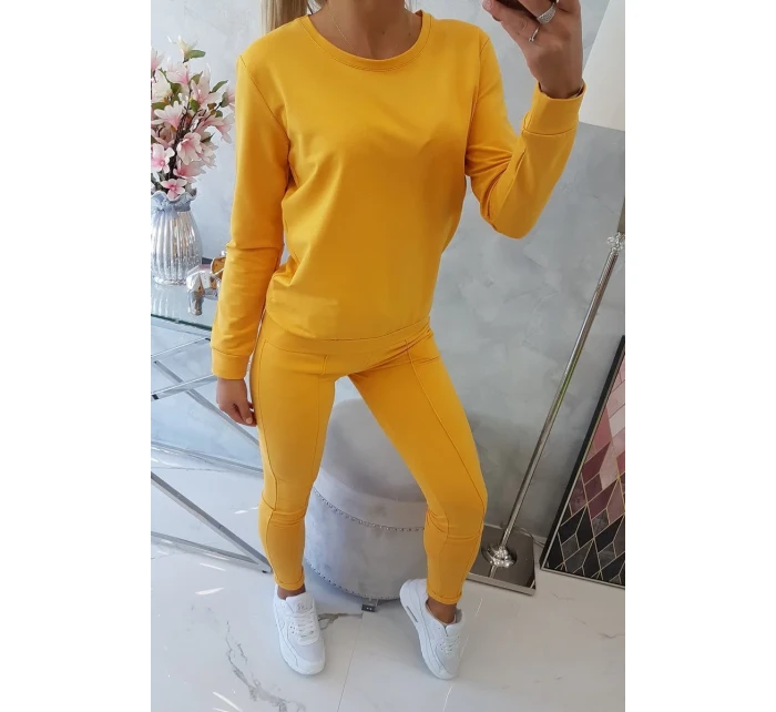 Hořčicová mikinová souprava