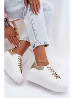 Dámské tenisky na platformě z imitace kůže bílo-zlaté se třpytkami Calinae Dámské tenisky na platformě z imitace kůže bílo-zlaté se třpytkami Calinae