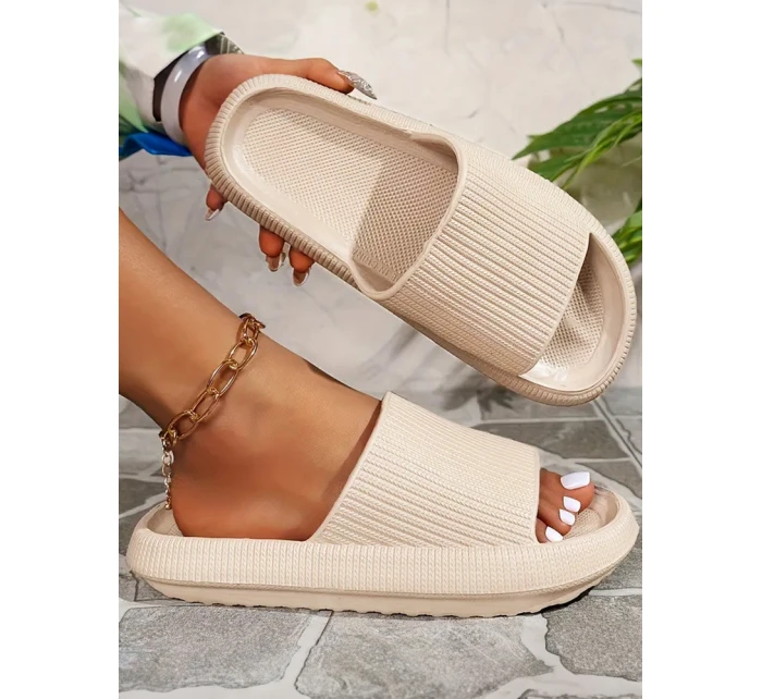 MISSWALK beige FashionStreet dámské žabky ZY0967