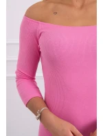 Pruhované přiléhavé šaty ve světle růžové barvě