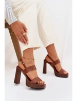 Dámské sandály na podpatku a platformě Eko kůže Camel model 21943444 - Boto Dámské sandály na podpatku a platformě Eko kůže Camel model 21943444 - Boto