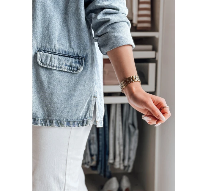 Dámská oversize džínová bunda modrá Dstreet model 21988205 - FashionStreet Dámská oversize džínová bunda modrá Dstreet model 21988205 - FashionStreet