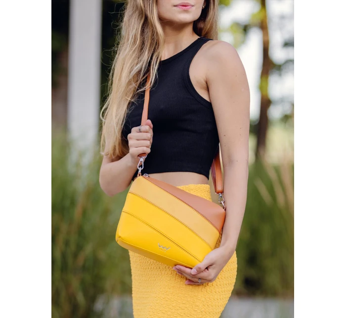 Kabelka VUCH Coalie Striped Yellow Kabelka VUCH Coalie Striped Yellow