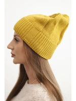 Dámská zimní čepice s vlnou v klasickém žebrovaném vzoru K444 hořčicová