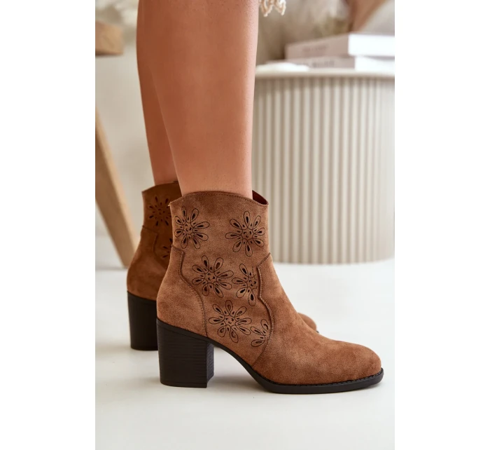 Boty na podpatku model 199068 Step in style Boty na podpatku model 199068 Step in style