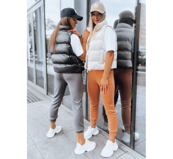 Dámské tepláky joggers Dstreet model 21970569 - FashionStreet Dámské tepláky joggers Dstreet model 21970569 - FashionStreet