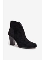 Dámské kotníčkové boty na podpatku z eko semiše černé model 21711578 - Boto