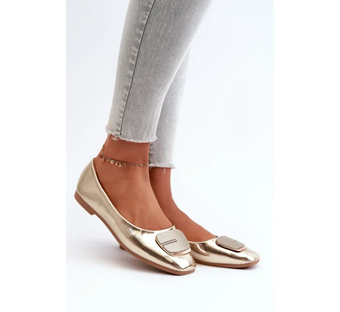Dámské baleríny z eko kůže se zlatým zdobením model 21106956 - Kesi