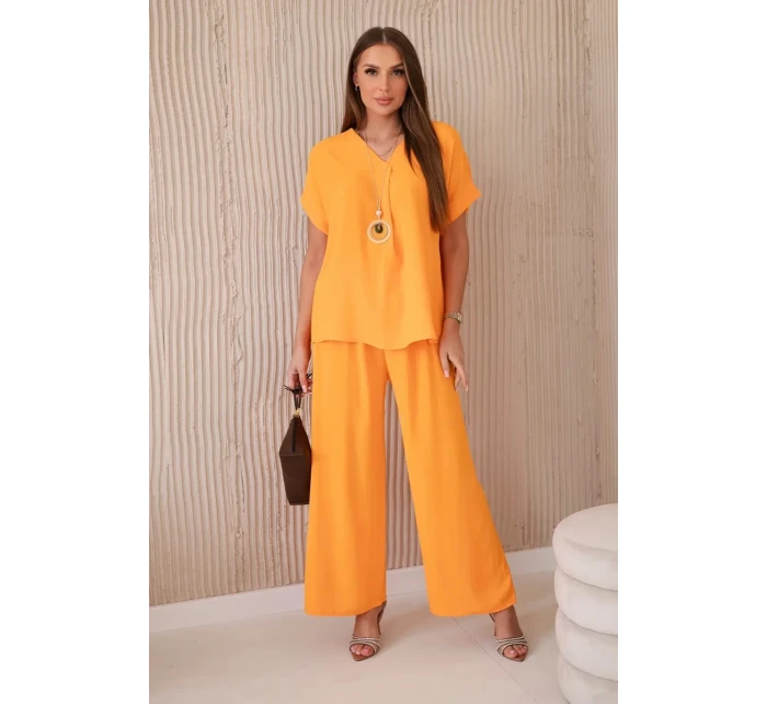 Komplet s náhrdelníkem halenka + kalhoty jasně oranžová Komplet s náhrdelníkem halenka + kalhoty jasně oranžová