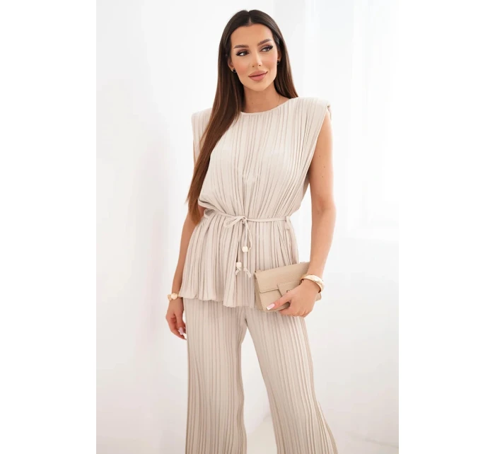 Dámský viskózový komplet s halenkou a širokými kalhotami béžový model 22025290 - K-Fashion Dámský viskózový komplet s halenkou a širokými kalhotami béžový model 22025290 - K-Fashion